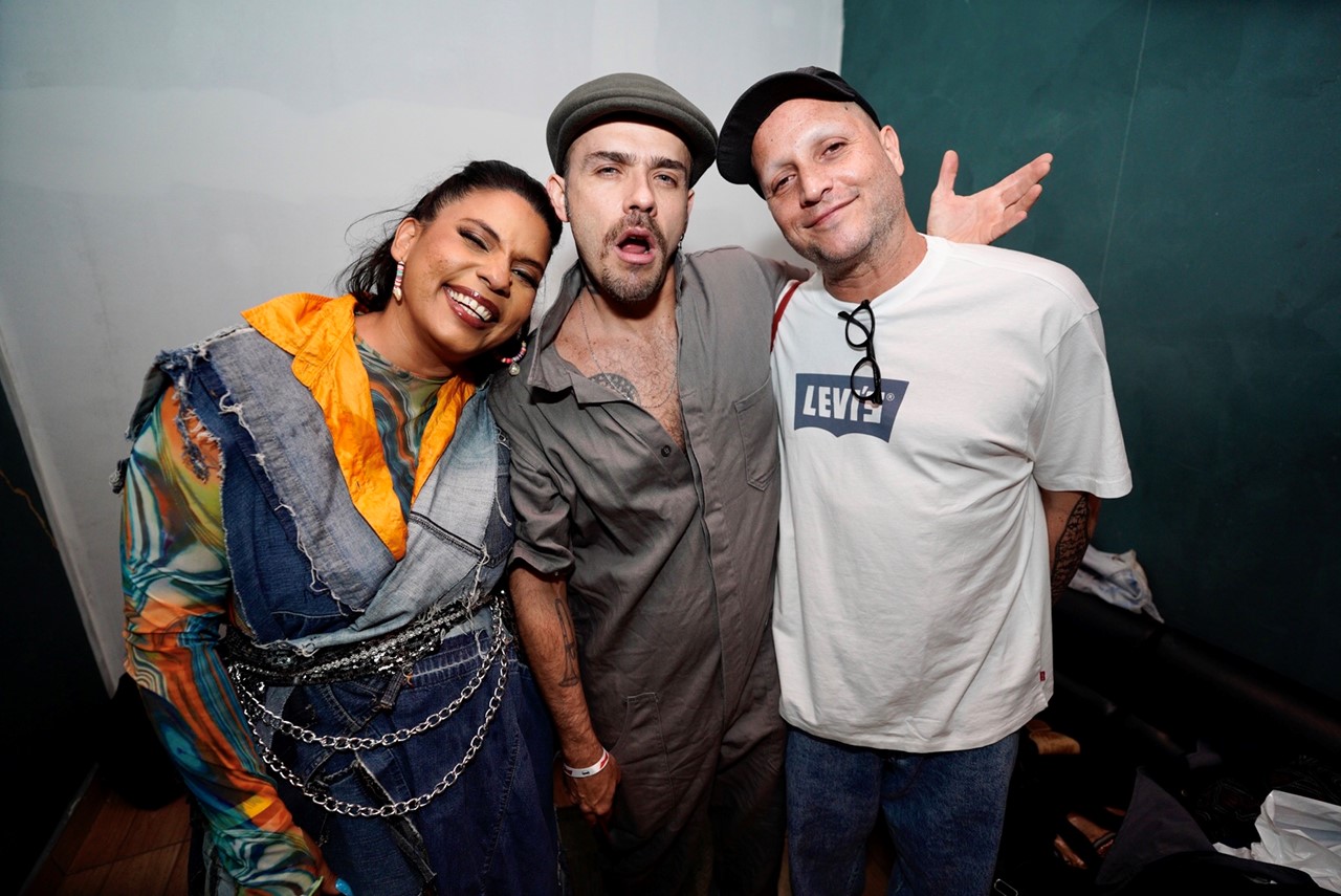 L_CIO, NAYRA COSTA & BICA: VÉRTICE - ATO ÚNICO